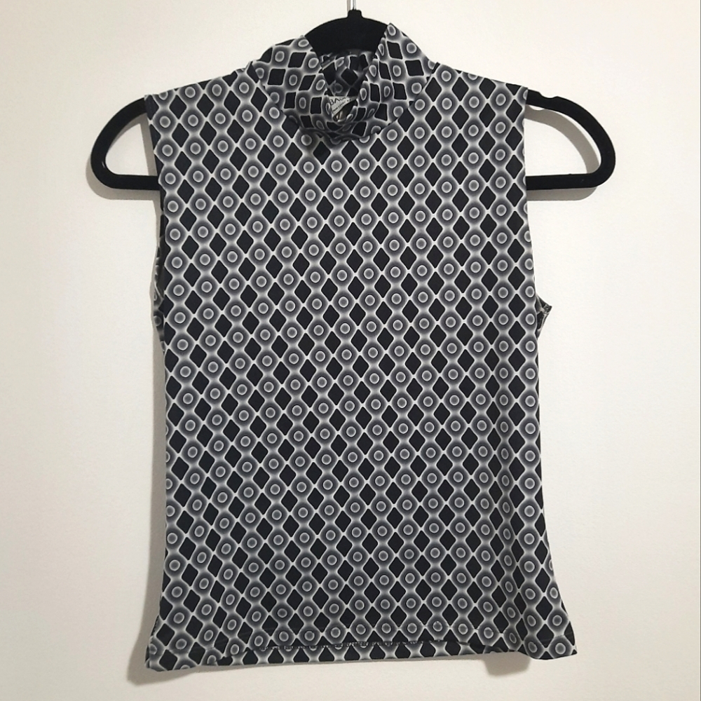 Vintage 90's M basics shirt Size Small